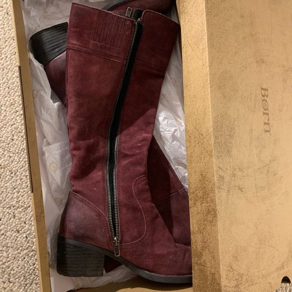 Born Shoes - Born Fannar Burgundy Boot Size 9